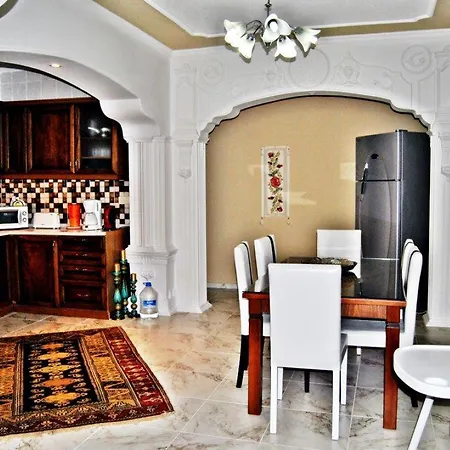 Vila Evoteli Group Bitez 3+1 Ozel Havuzlu Alper Akyarlar